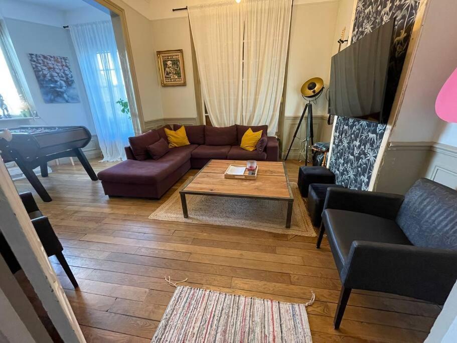 Gite D'Exception 13 Couchages Avec Jacuzzi Et Sauna ชาลงส์-อ็อง-ชองปาญ ภายนอก รูปภาพ